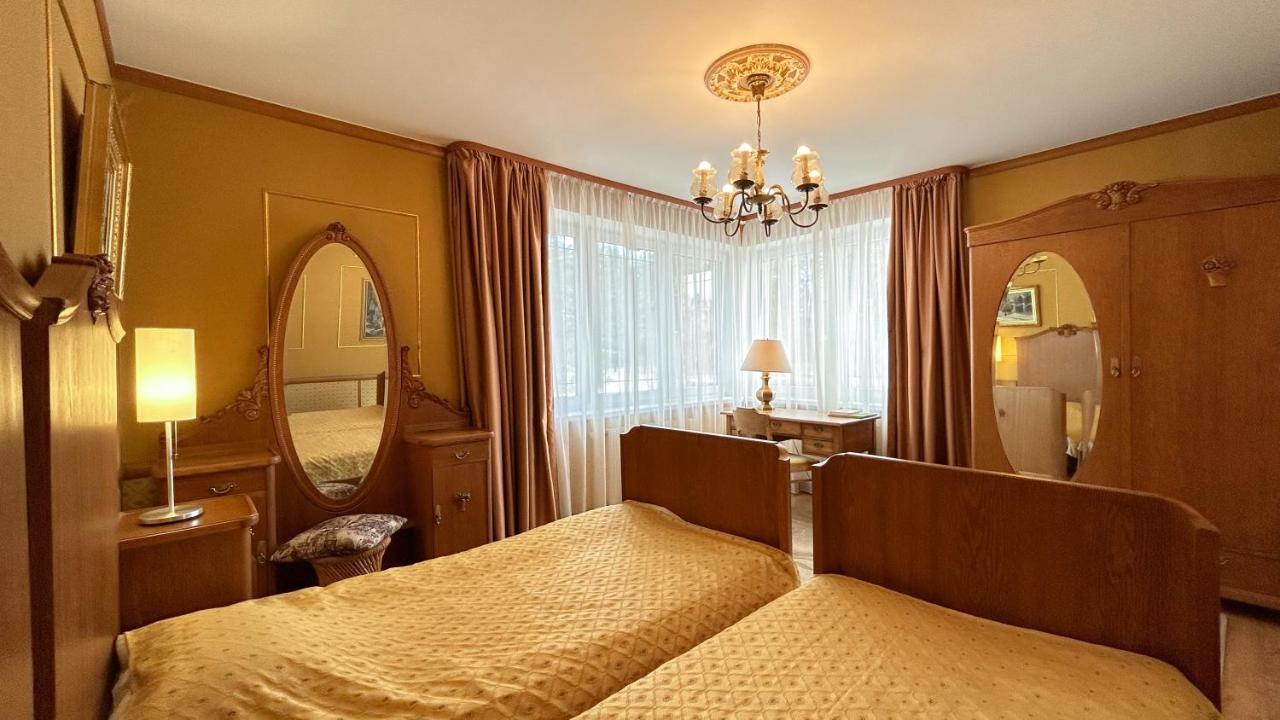 Villa Moderna Jūrkalne Buitenkant foto