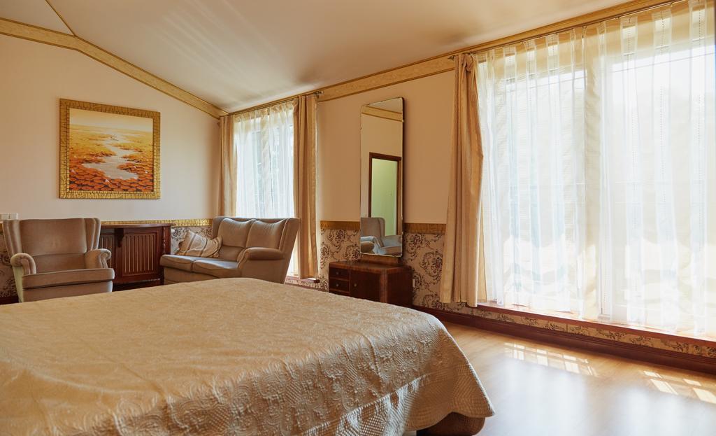 Villa Moderna Jūrkalne Buitenkant foto